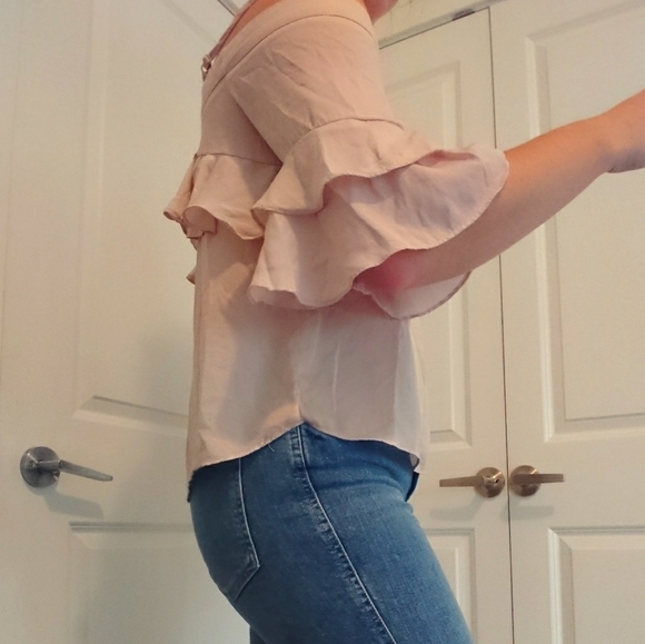 Drop shoulder ruffled tank - Picture 2 of 3